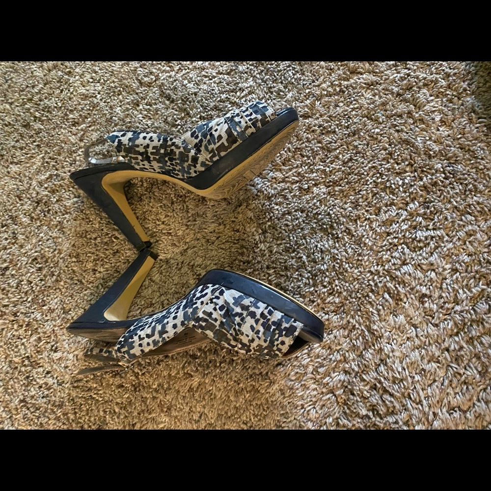 Bandolino pumps